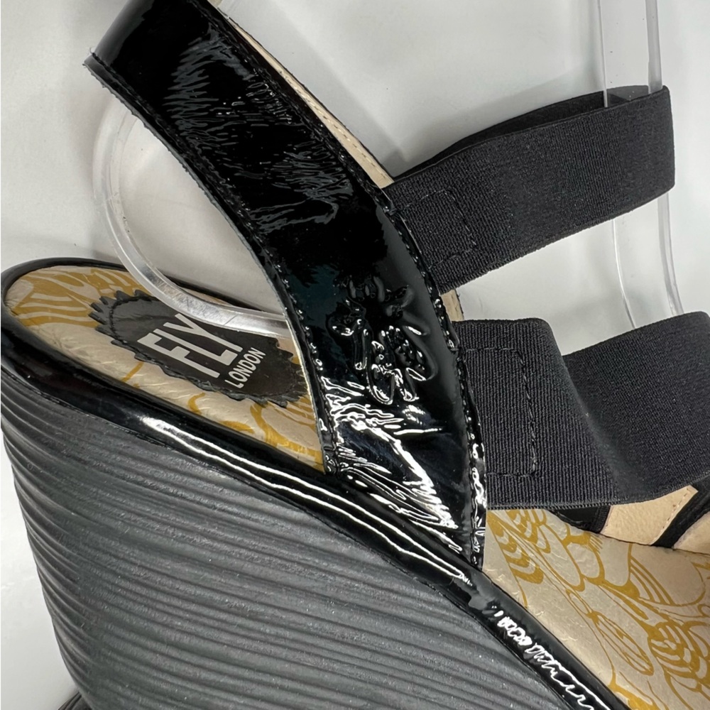 Fly London Black Patent Leather Sandals With Elastic Size EU 40 - Picture 10 of 16